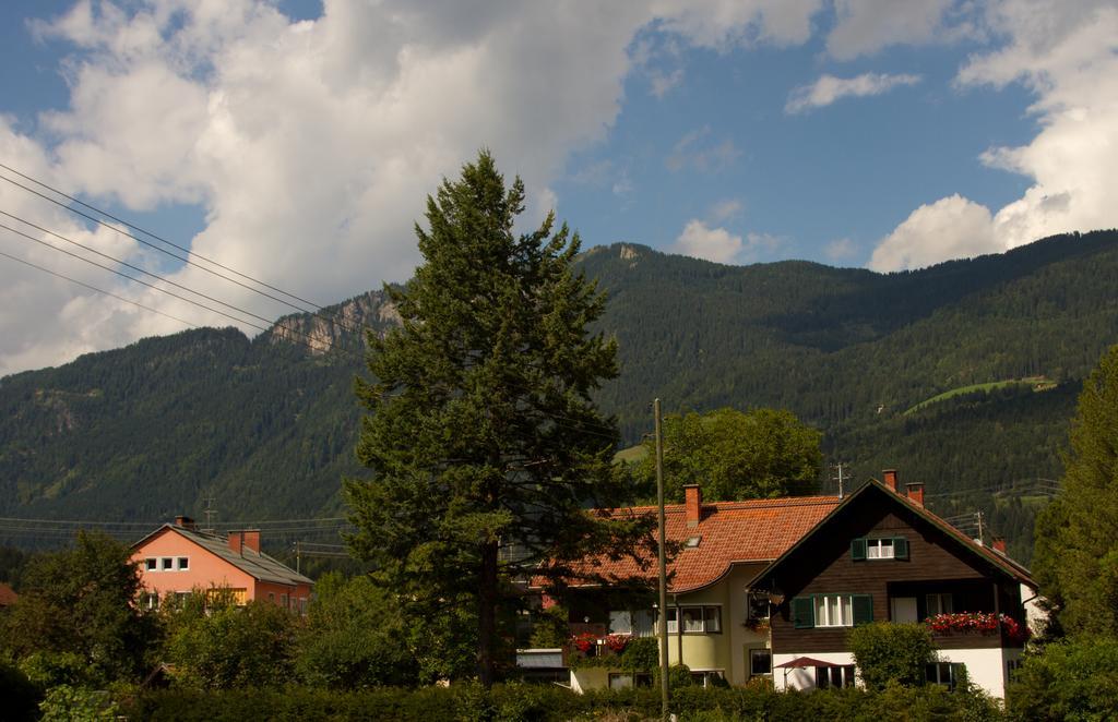 Apartmenthaus Berdnik Kotschach-Mauthen Exterior photo